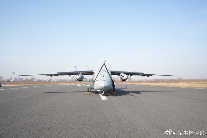 【空中重卡长鹰8无人机首飞】一组高清壁纸，带你尽览长鹰 8 无人机飒爽英姿，速速