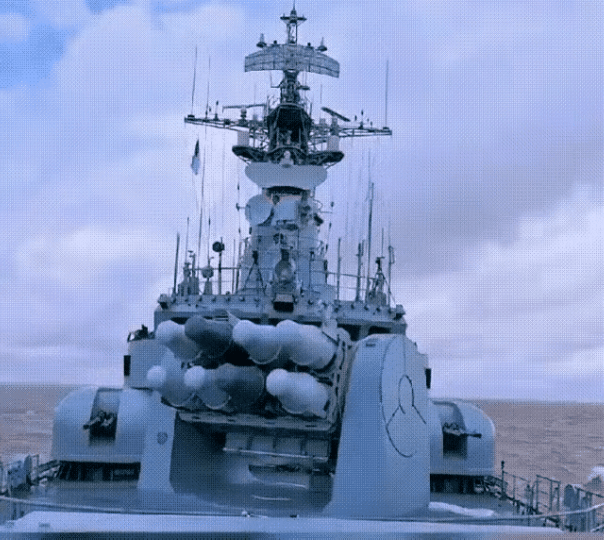 FM-90(N)ER导弹源自中国HQ-7系列技术，是经典舰空导弹的增程升级型号，