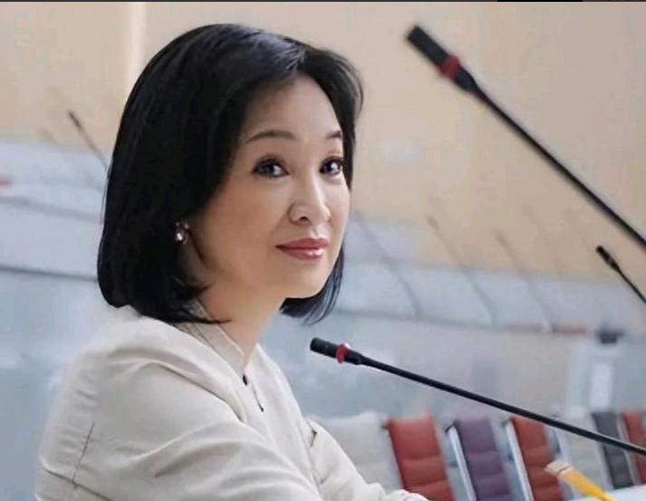 柯志恩出来表态了！我们刚一宣布10项惠台政策，代表国民党竞选高雄市长的柯志恩出来