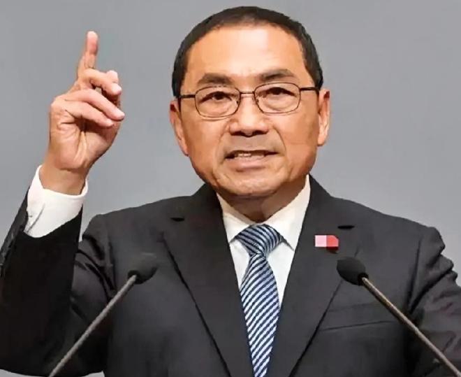 是时候清理门户了，侯友谊妄批郑丽文，她说：我是中国人，侯友谊你是中国人吗？
侯友