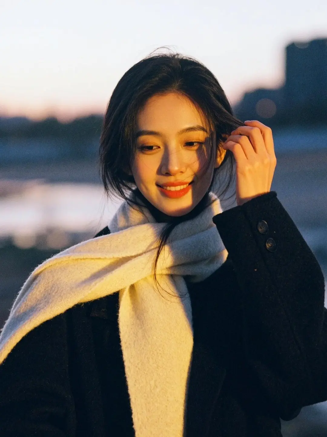 AI逆光胶片照 ai创作 玩法合伙人计划 氛围感美女 氛围感女神