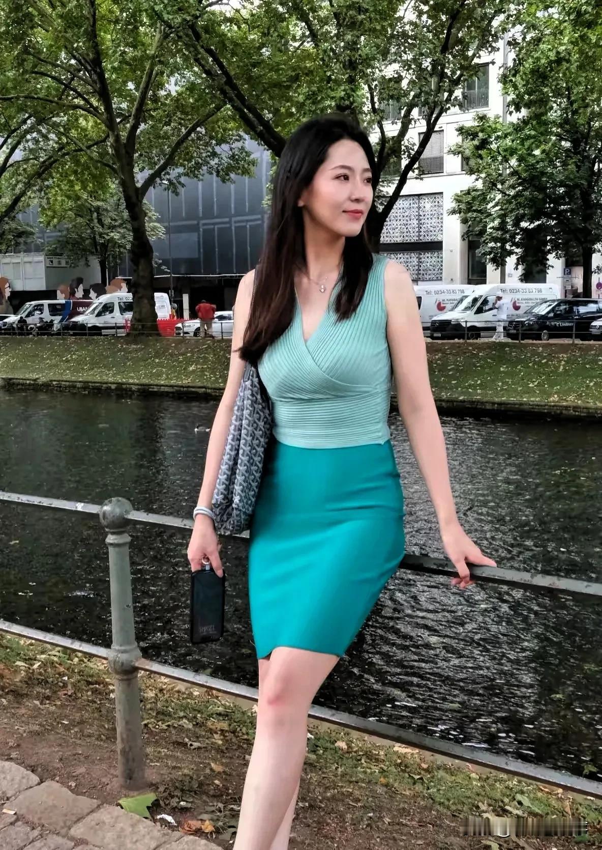 说个扎心的事！

大家发现没有
都说日本出轨率高达50%
我们很惊讶
可是你想不