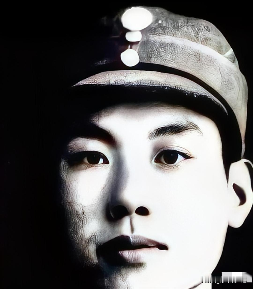 童言撞破惊天秘！1961年周总理偶遇小女孩，一句话牵出隐蔽战线传奇
 
1961