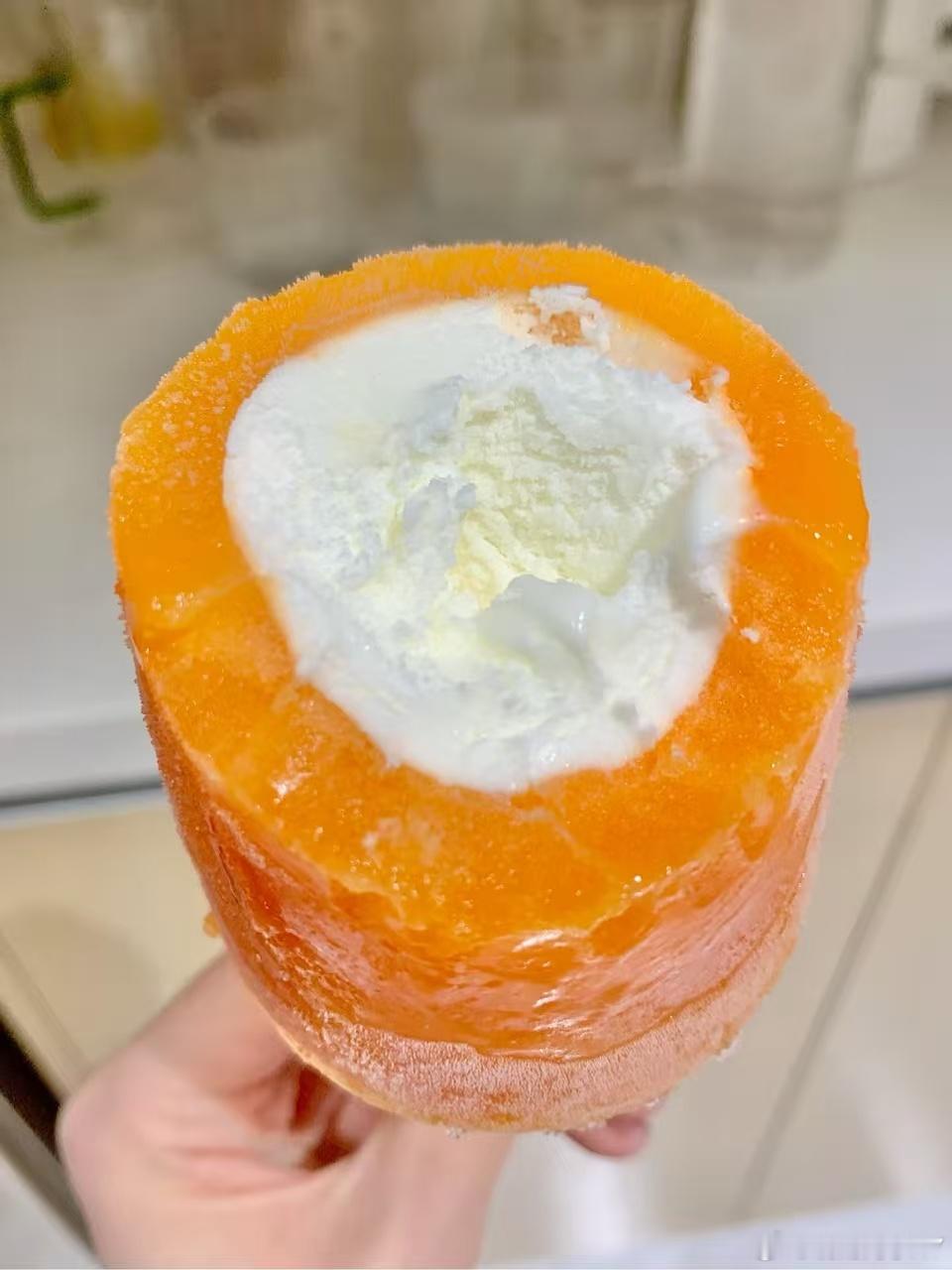 雪糕是糖油混合物具象化了 都说雪糕就是妥妥的糖油混合物，热量爆棚还没什么营养。道
