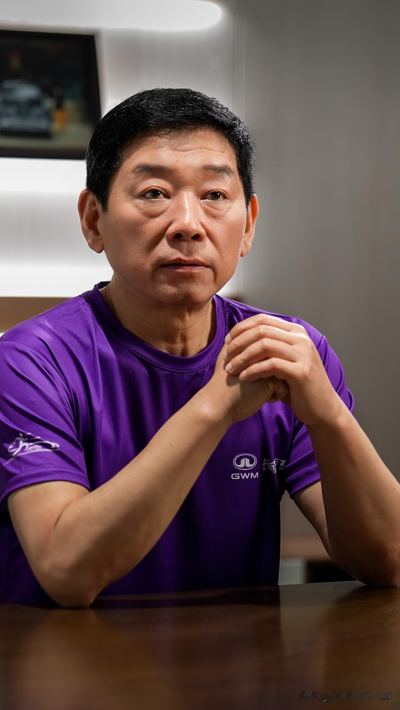 财务造假的、产品造假的，根本不配上桌玩！

有网友说：“终于有人敢说真话了！”