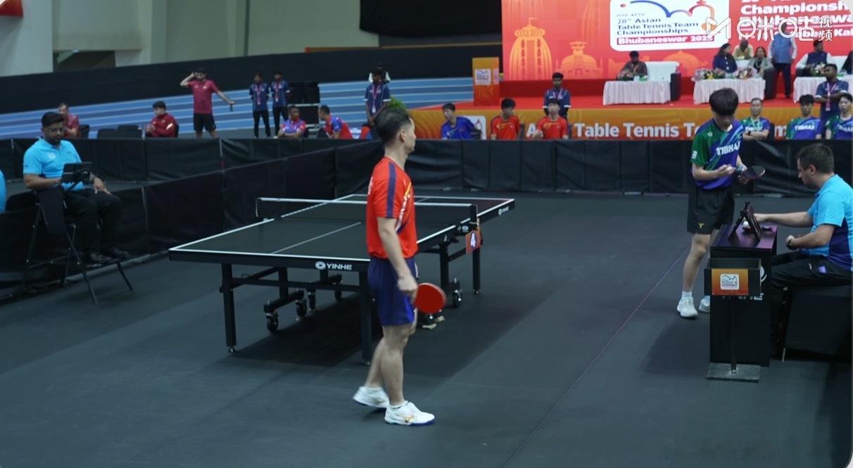 朋友们赶快开机 我最爱的咸哥到了[捂嘴哭][捂嘴哭] ​​​