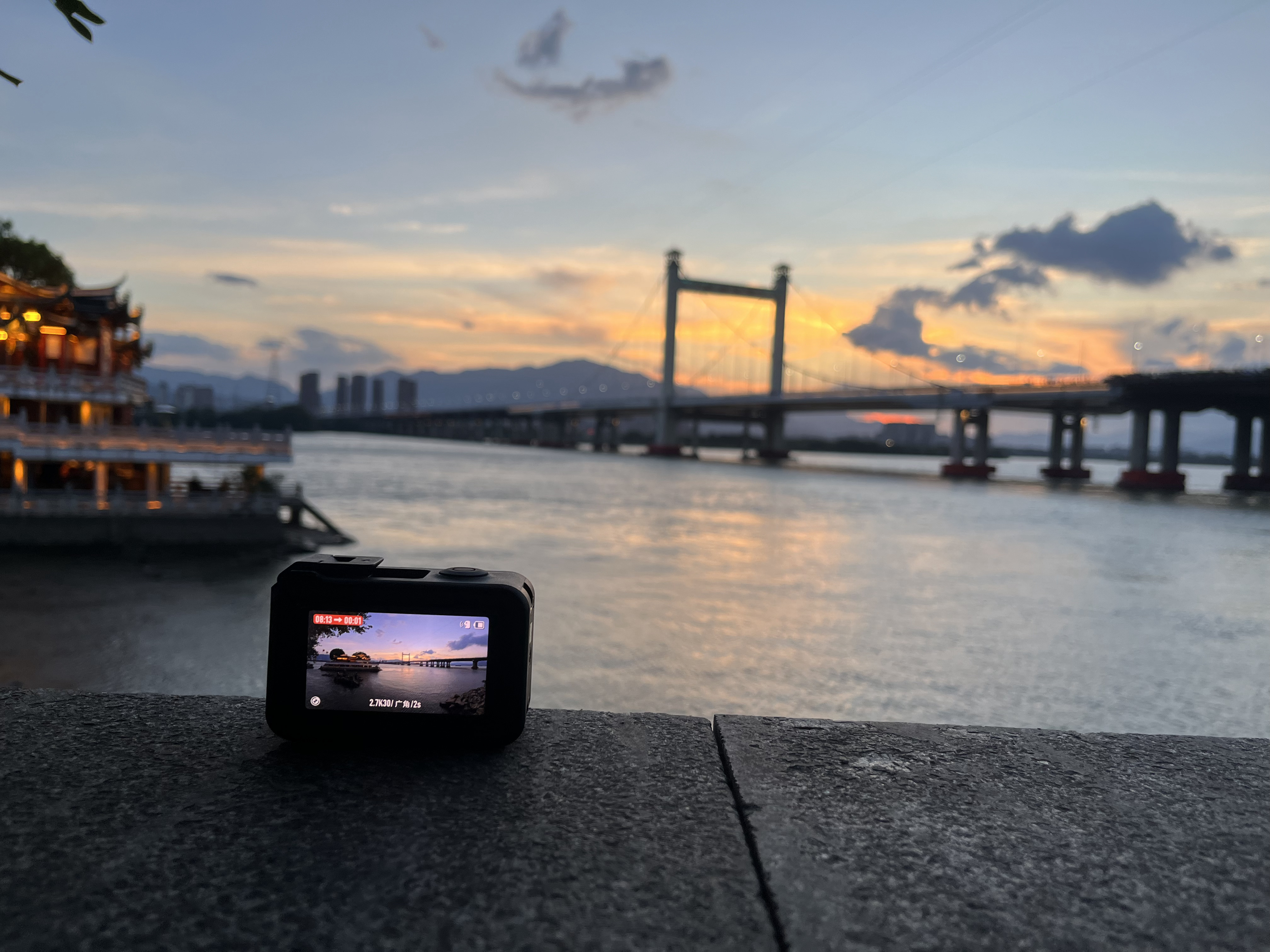 这个夏天 它真的好热 福州