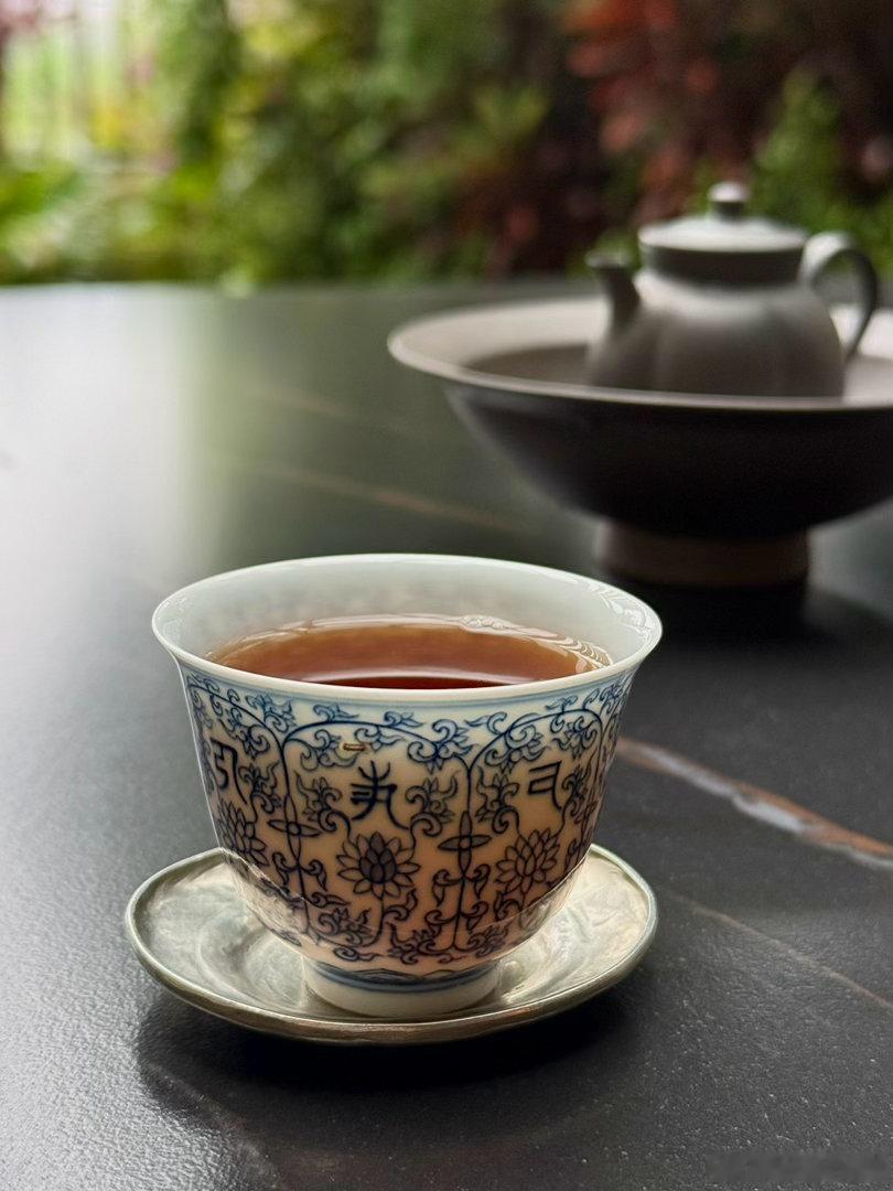 2000年山坪六堡原种茶，2008年奶油香六堡原种茶，因为是原种茶、因为品质优异