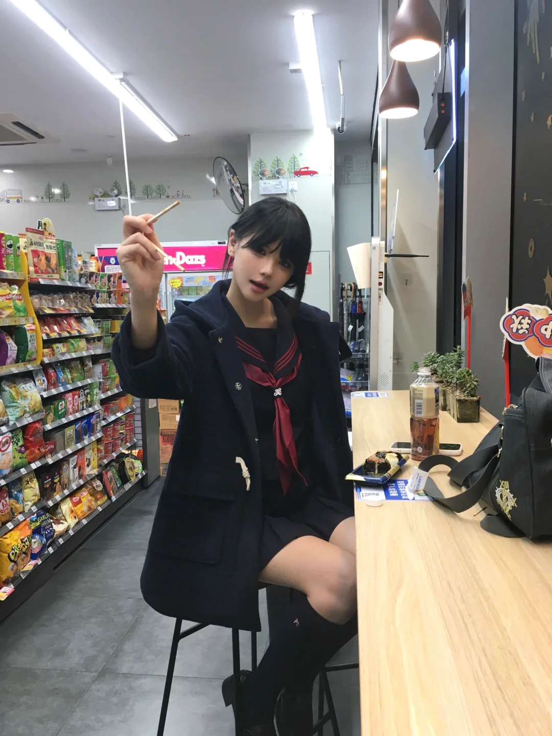 在便利店随便吃点寿司吧