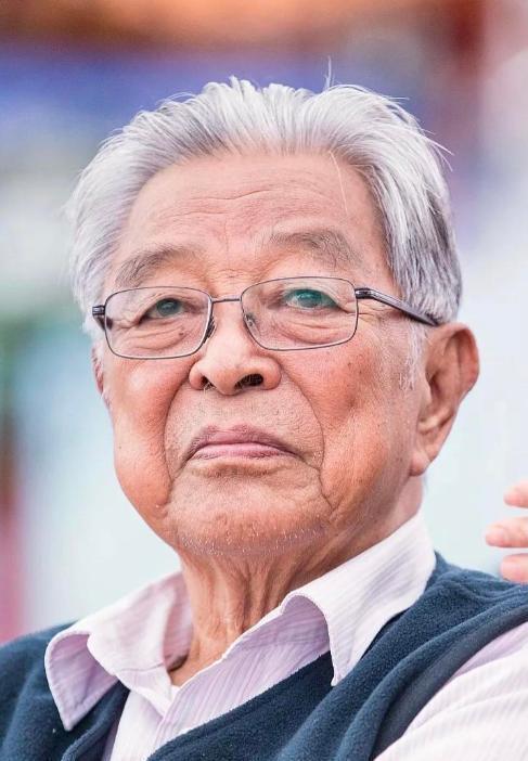 90年代初，总理到玉溪烟厂考察，在得知褚时健要花费46亿元新建一座烟厂后，总理问