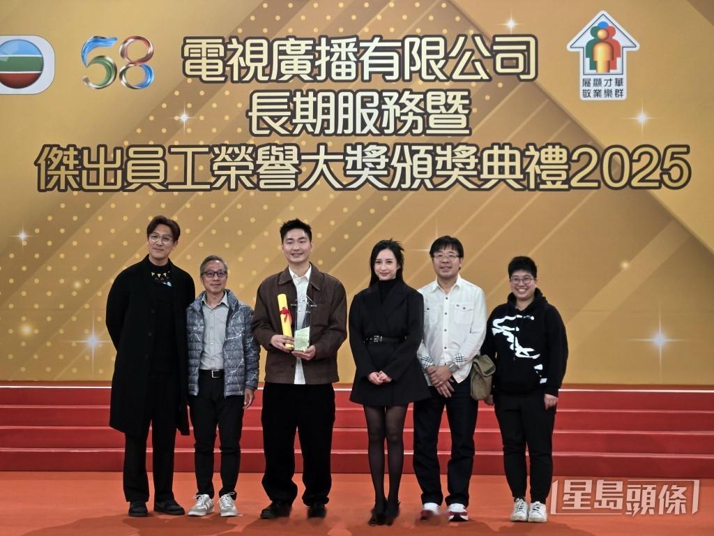 星岛：TVB长期服务暨杰出员工荣誉大奖丨龚嘉欣谭俊彦吸金力惊人 双双荣膺TVB杰