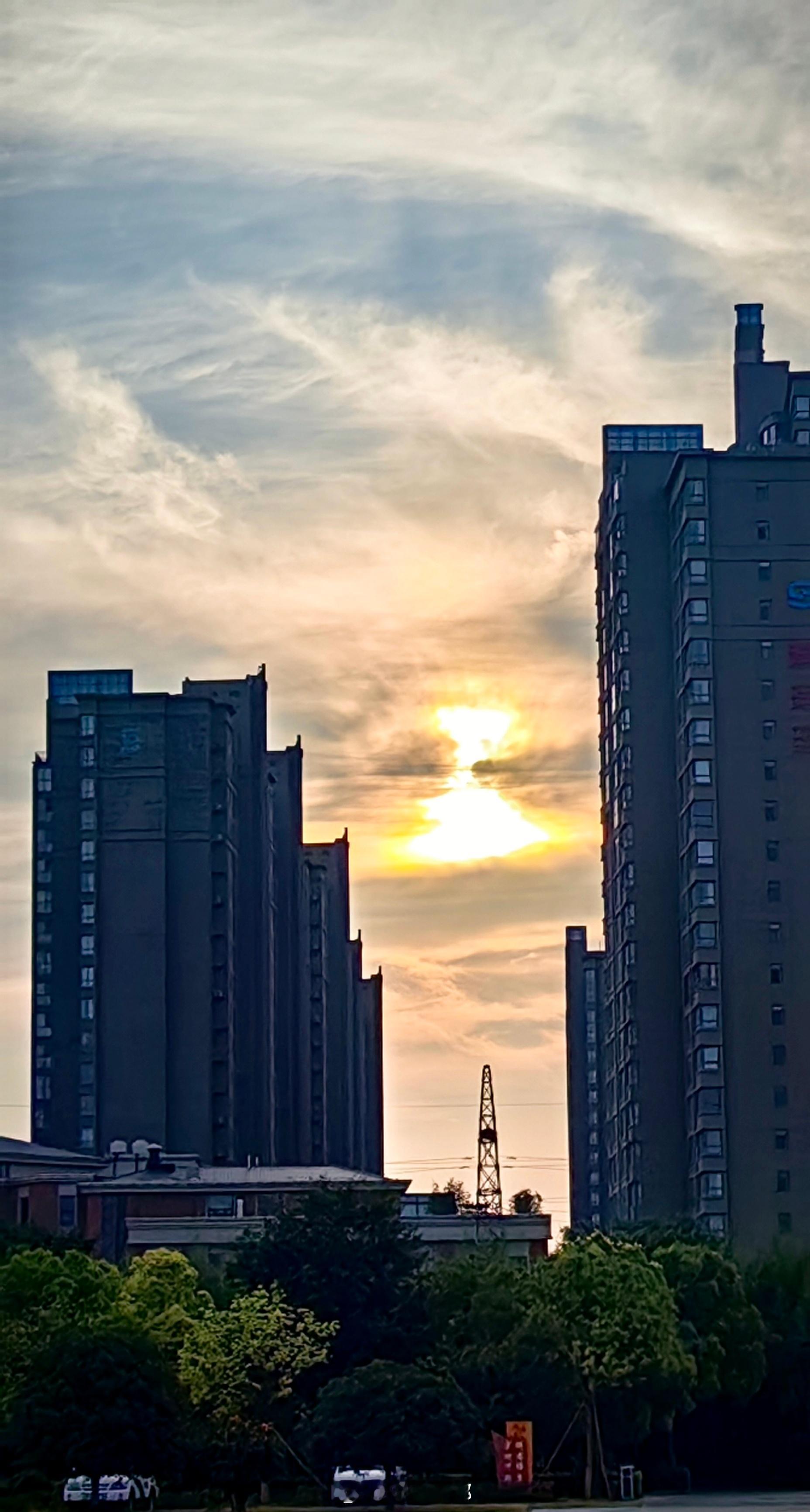 原来身体给的保命暗示已经很明显了很多大病来临前，身体早就发出预警信号，只是我们总