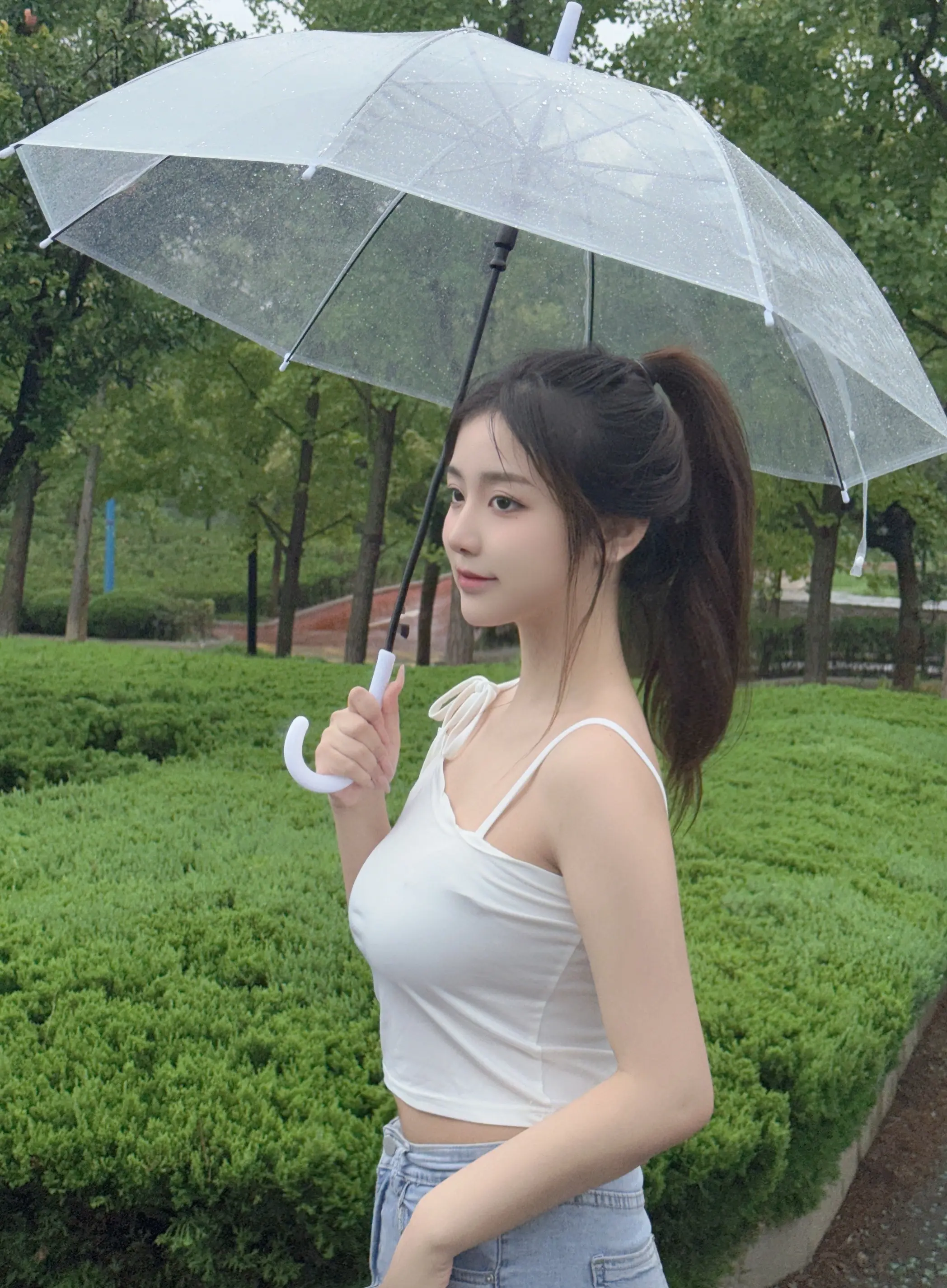 下雨啦 一起撑伞吗？