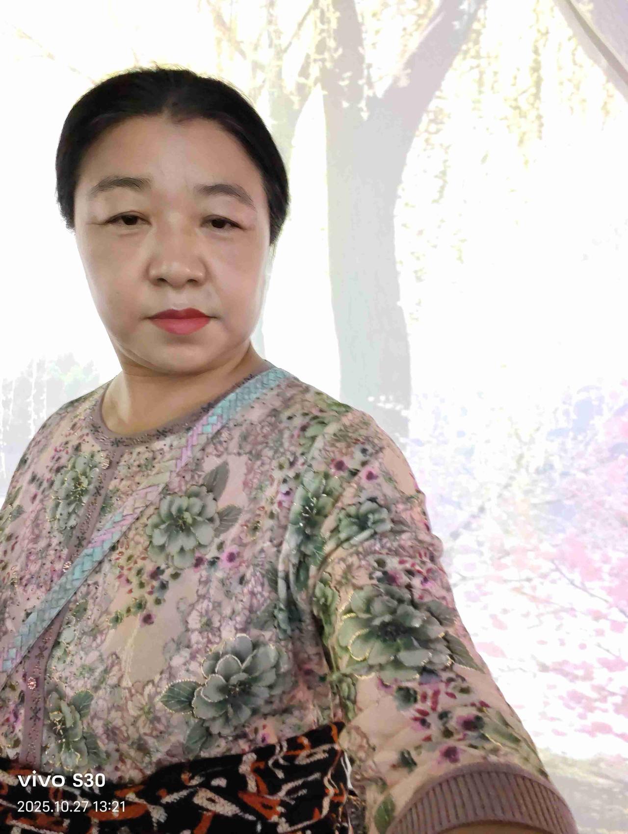 我的今日状态：😁轻松愉快
我这里的天气：☀️晴天