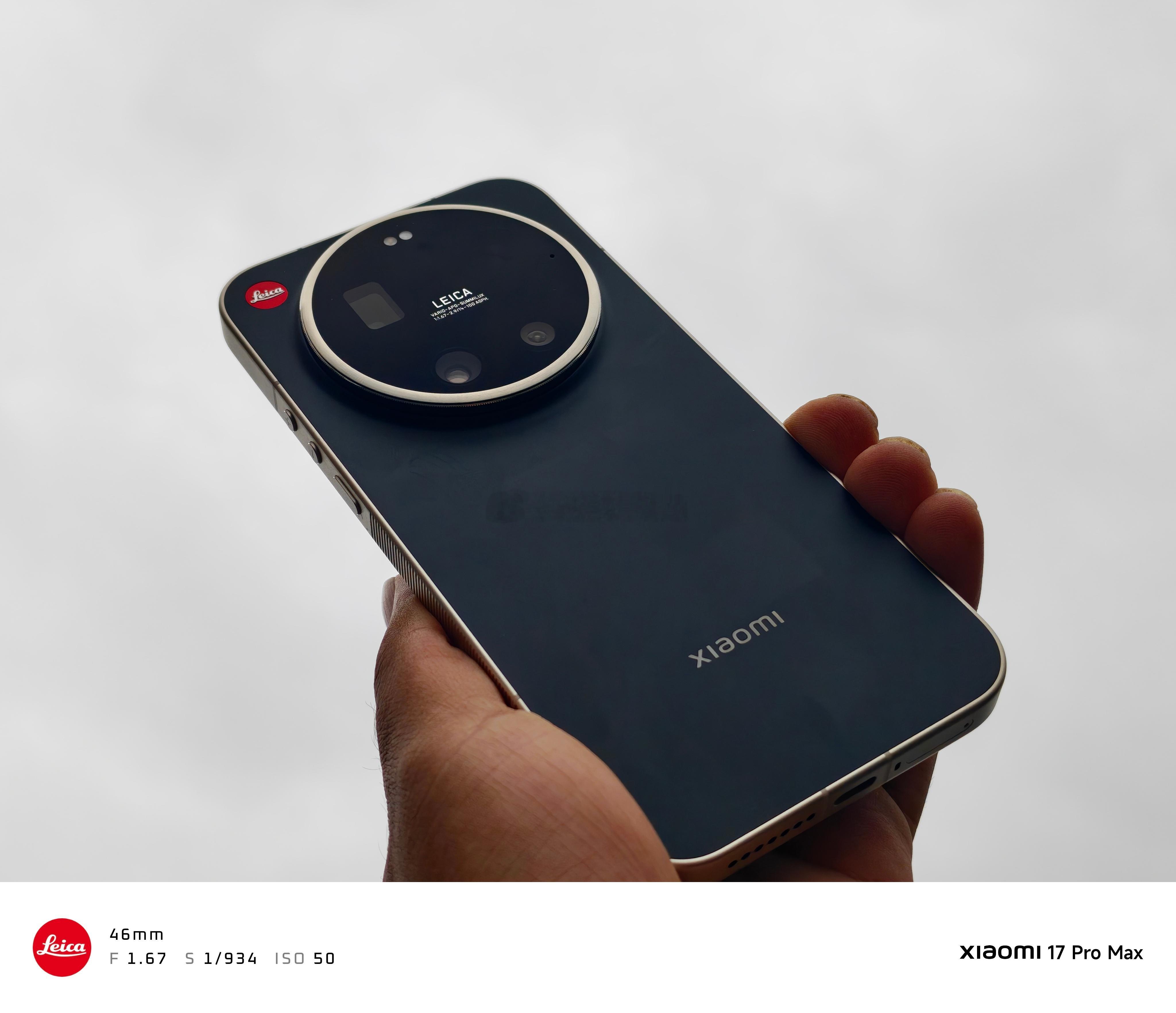 小米17Ultra徕卡版 黑银 一眼高级，爱了爱了。真的可以说这是年度最美Ult