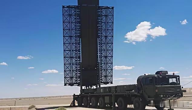 中国雷达为伊朗撑起反隐身天网！
      当地时间2月6日，波斯湾的空气里都弥