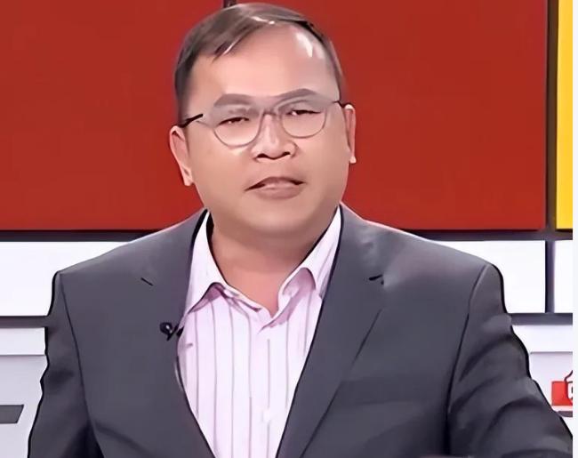 又一个顽固的台独分子。
跑到日本去当狗。
还敢高喊“台湾国”！

王义川在日本。