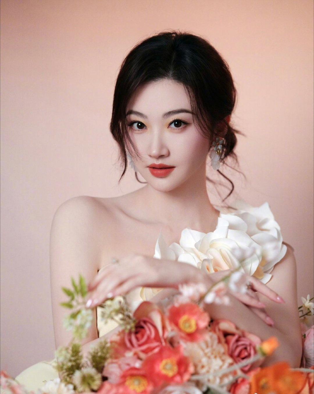 孙宇晨起诉景甜OMG，你吓到我了[捂嘴哭]，之前网上传得沸沸扬扬，我还一直当吃瓜