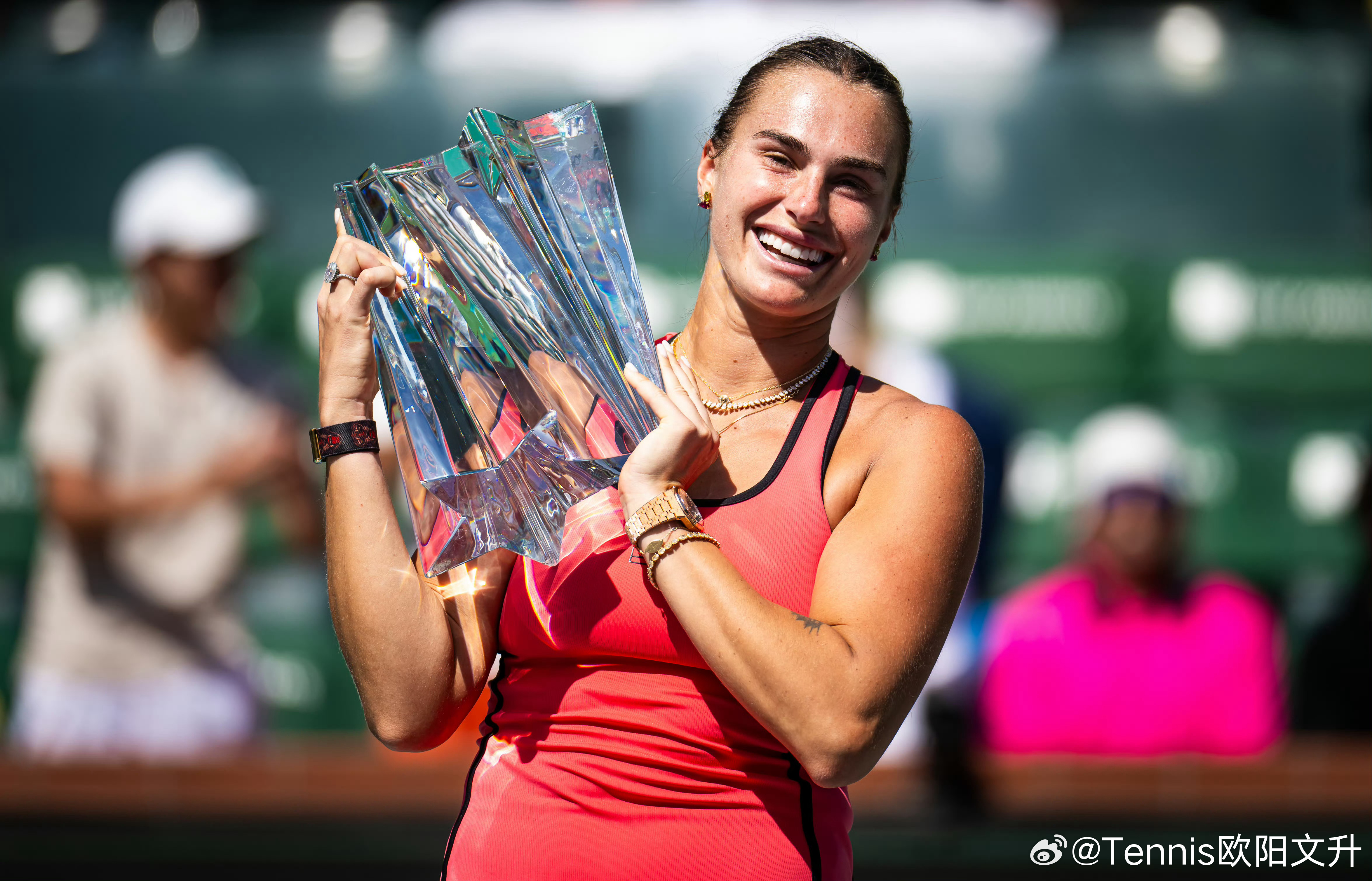 🇧🇾萨巴伦卡本赛季目前23胜1负参加了4站比赛全部打进决赛收获3冠1亚说句萨