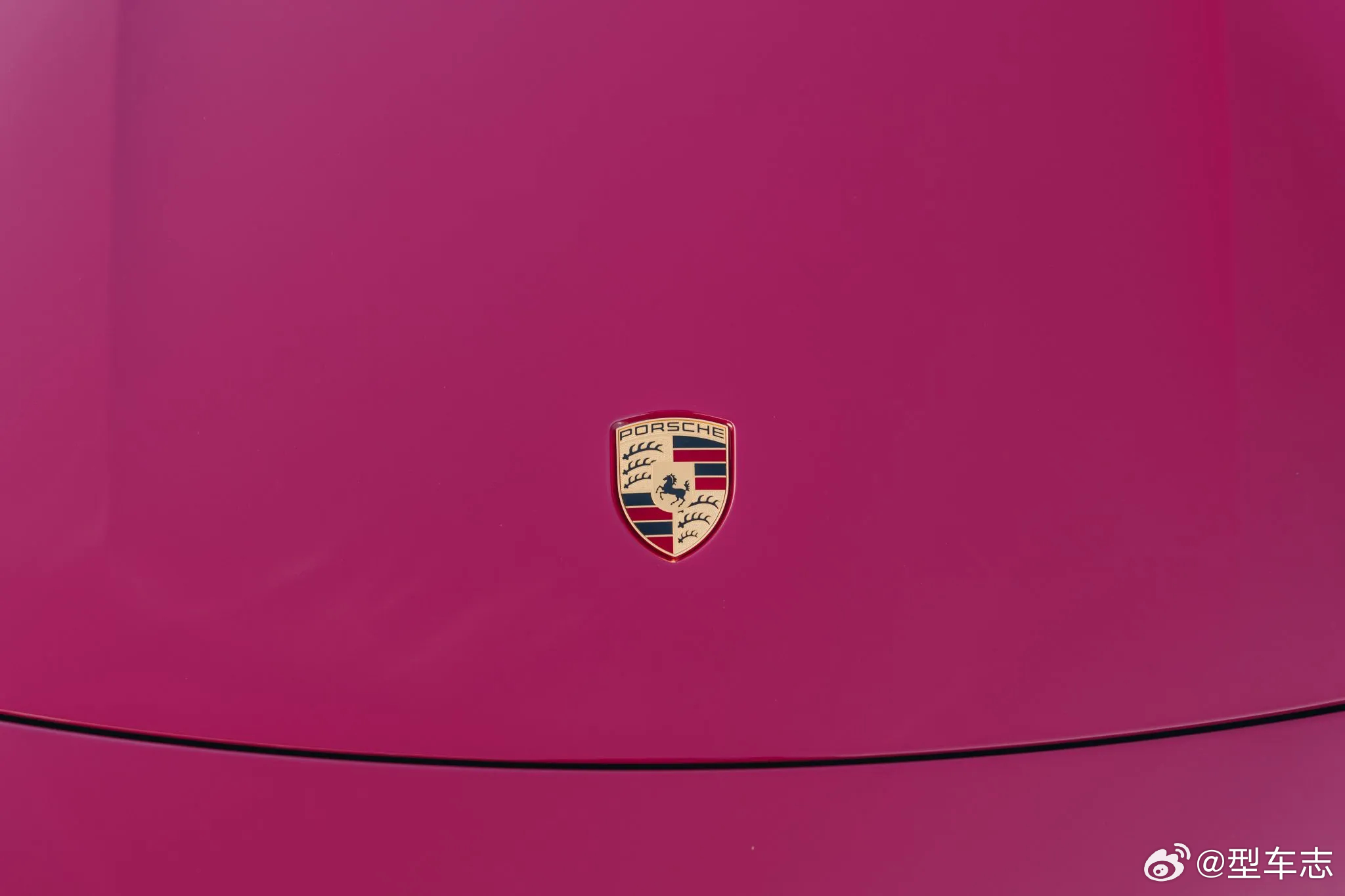 洗洗眼睛 保时捷Taycan