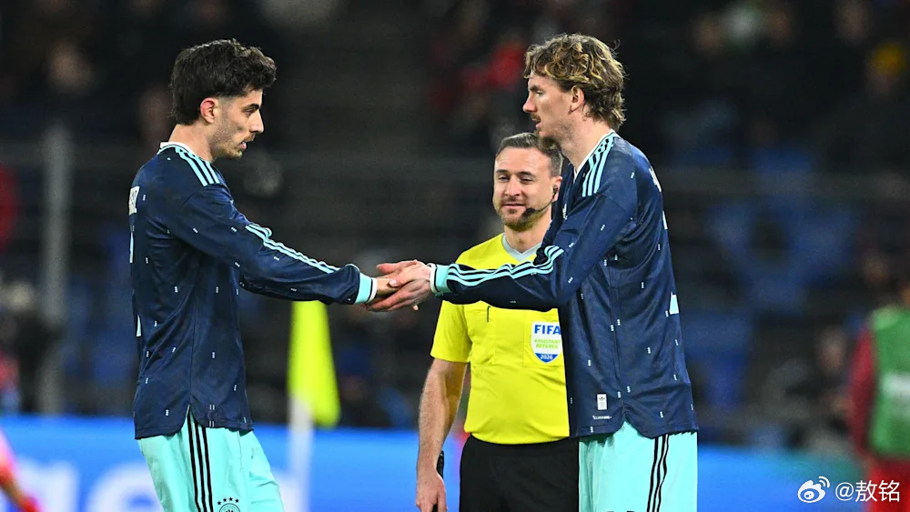 德国队 3月国际比赛日，德国队4-3瑞士，2-1加纳，赢了两场，但德国媒体认为，