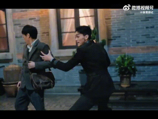 张呈打戏这么牛的吗 张呈在《朱雀堂》的打戏绝了！一招一式行云流水，发力干脆利落，
