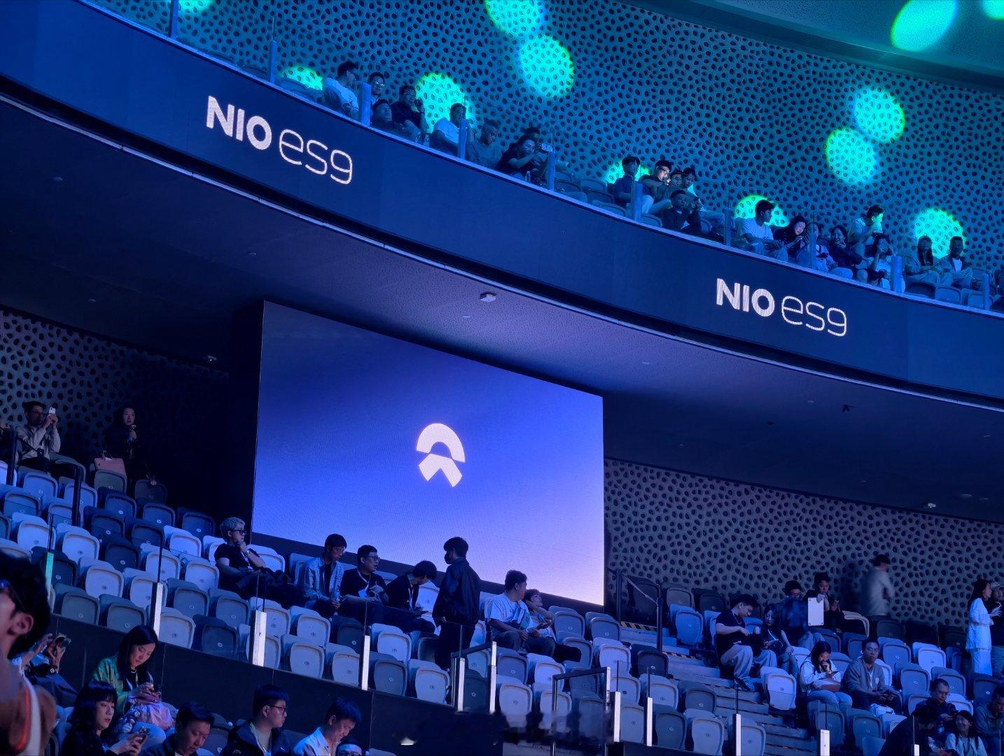 即将开始！ 今晚预售价会是多少？！蔚来es9 蔚来