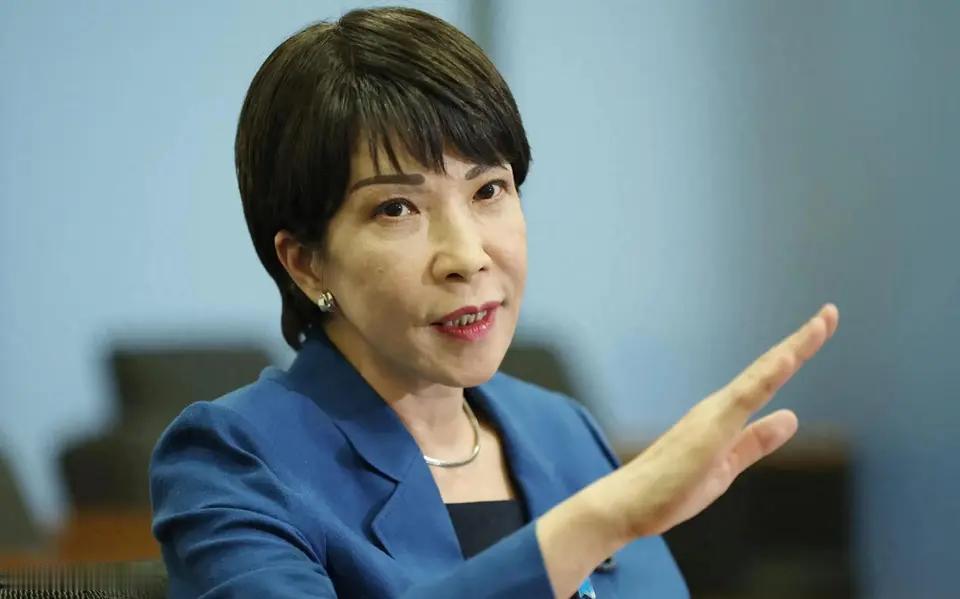 重温杀日本鬼子战歌：
大刀枪，向鬼子们的头上砍去！
全国的同胞们，抗战第一天来到