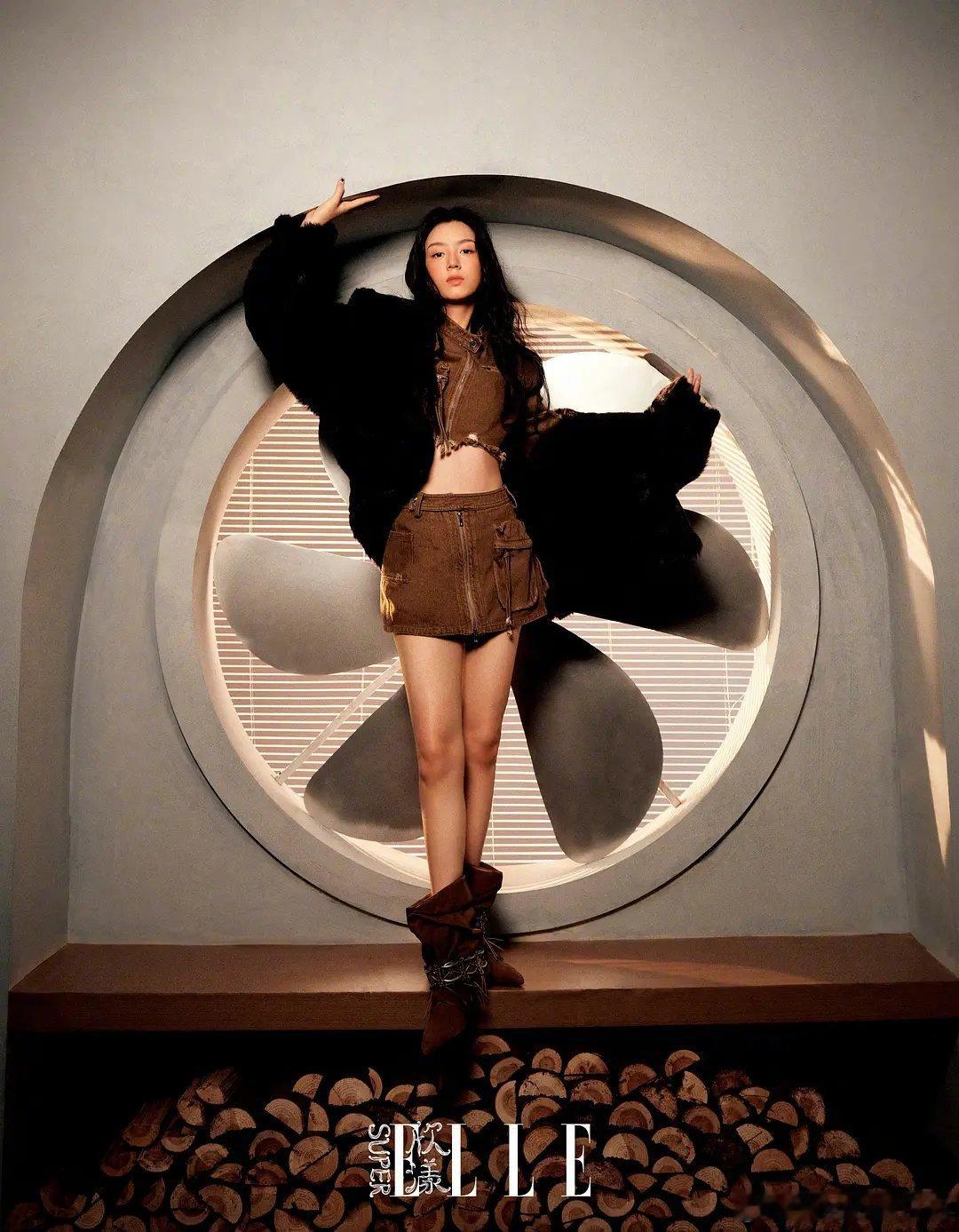 🥥新杂志封面怎么样？ ​​​