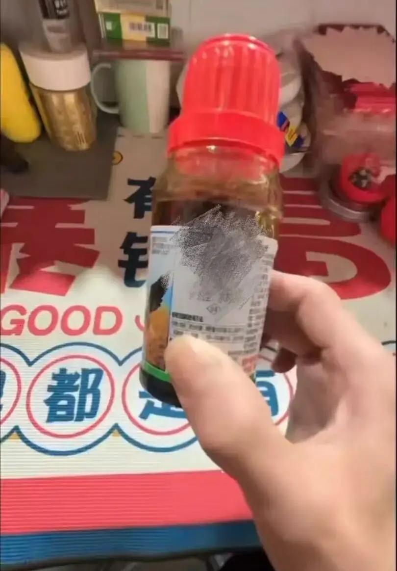 压垮骆驼的永远是最后一根稻草！湖南烟花店老板彭某燃爆烟花原因曝光，妻子忍痛发声。