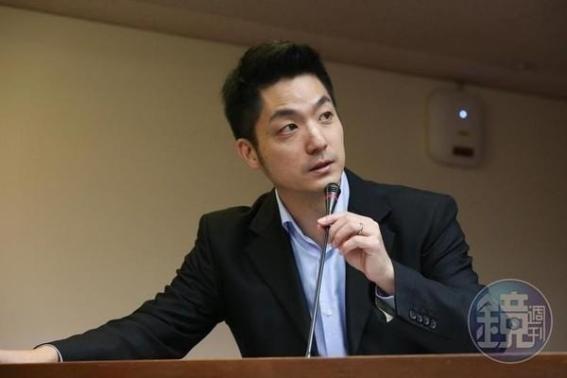 台湾回归以后，蒋万安是绝对不能再用了！因为他把蒋家最后的家国情怀丢的一点不剩了。