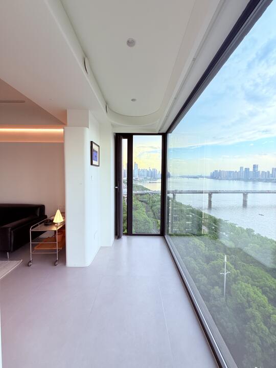 在长沙！靠自己150W住江景房～