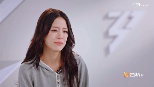 《乘风2026》一公小考前夜，江语晨遭美籍前夫Josh突发跨国诉讼，争夺子女监护