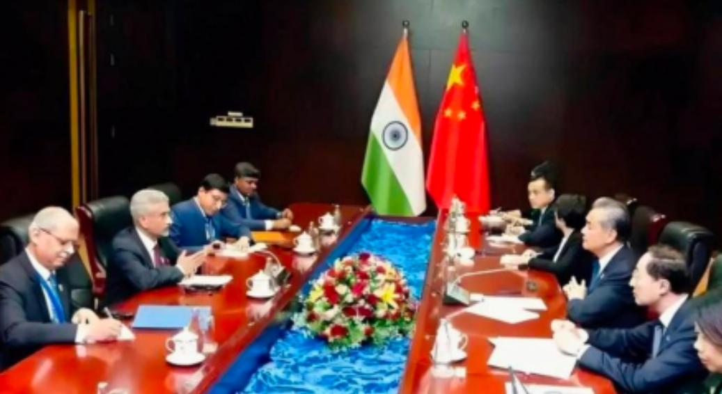 两个月 3 个顶级商务团轮番访华，印度带着千亿市场求中国建厂，结果全吃了闭门羹！