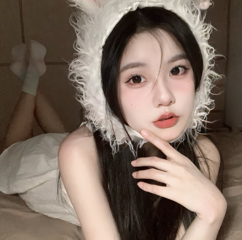 𝗪𝗲𝗖𝗵𝗮𝘁  | 氛围感女生头像 | 小众女生头像｜女生头像｜氛围