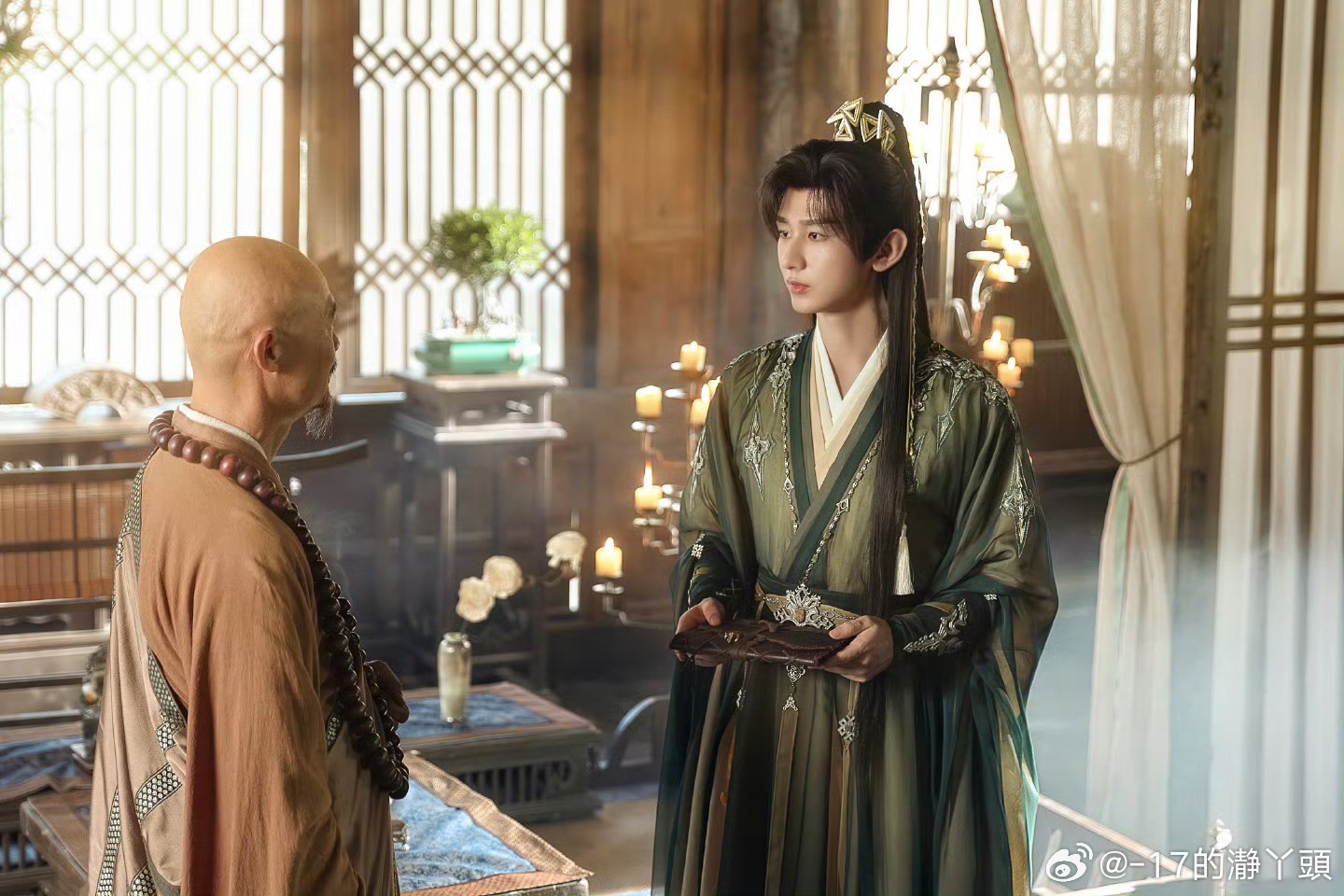 Y成毅赴山海cy成毅我喜欢你，像星辰大海般浩渺无边，像阳光明媚般无法替代。成毅｜