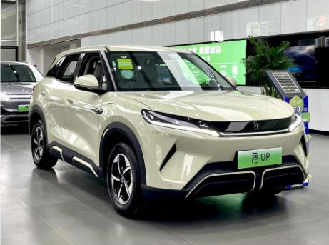 外国为啥造不好新能源汽车？长城老总魏建军一句话就捅破了窗户纸：根本不是没技术、造