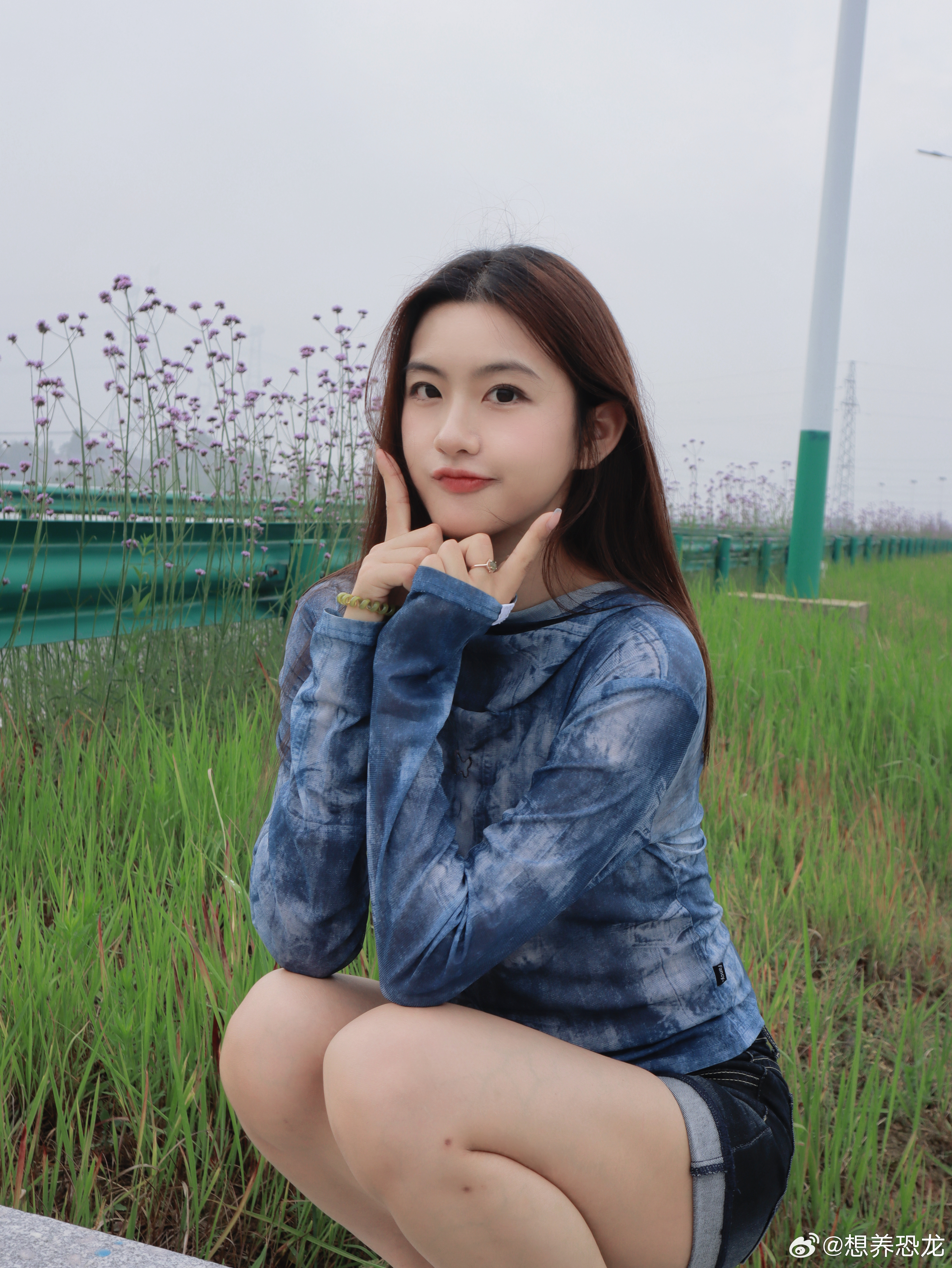 我真服了 为什么这天眼睛肿的双眼皮没了 
