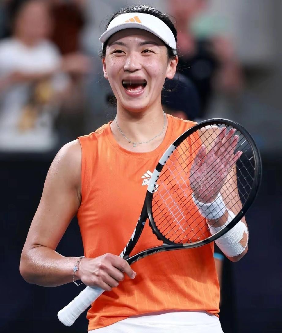 真是活久见，久违的王欣瑜，上演大型过山车，0-6/6-3/6-0，吞蛋+反送蛋，