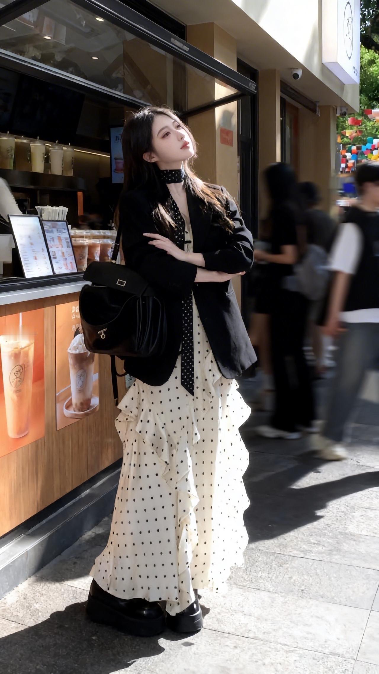街头甜心风 ins穿搭 波点裙搭配 韩搭 韩风穿搭
