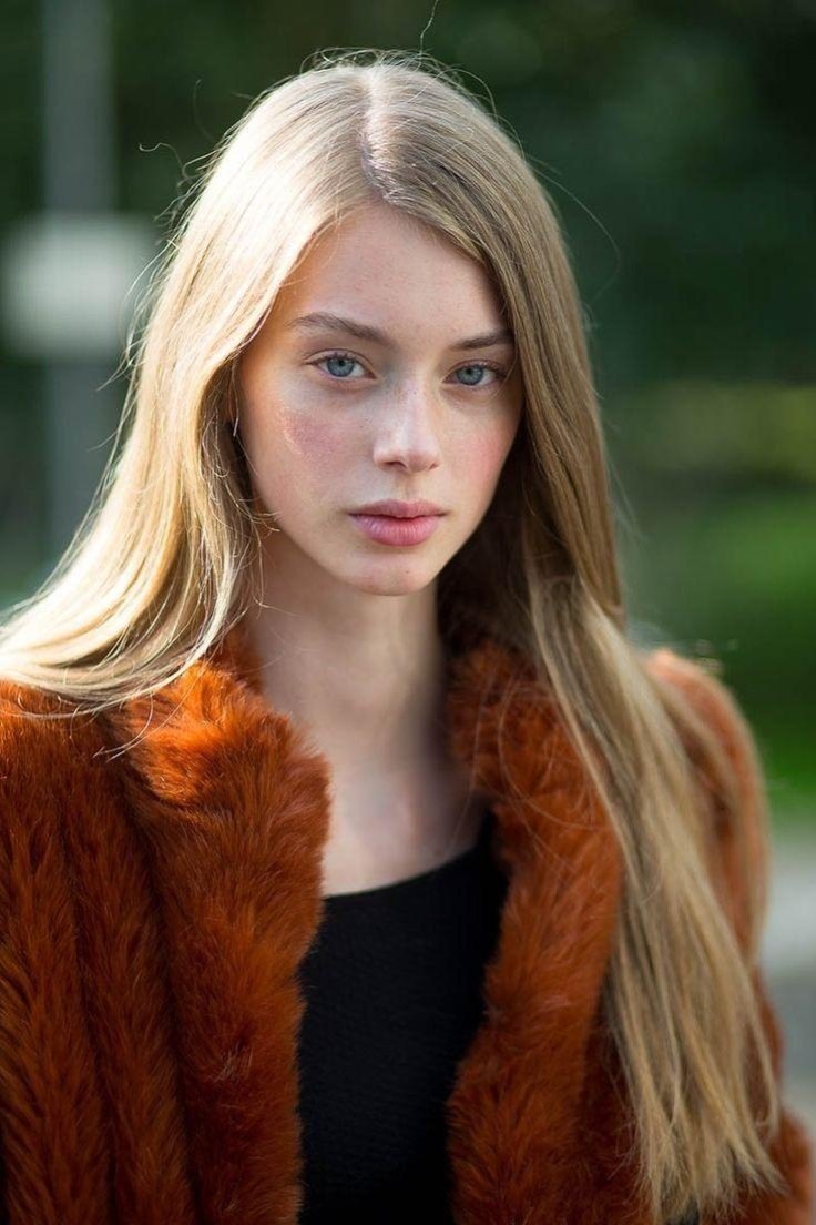 Lauren De Graaf 