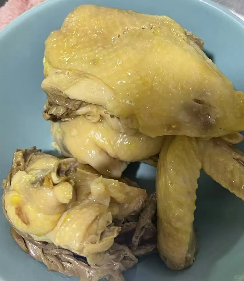 在🇭🇰买到超靓土鸡 肉质靓 炖汤太赞