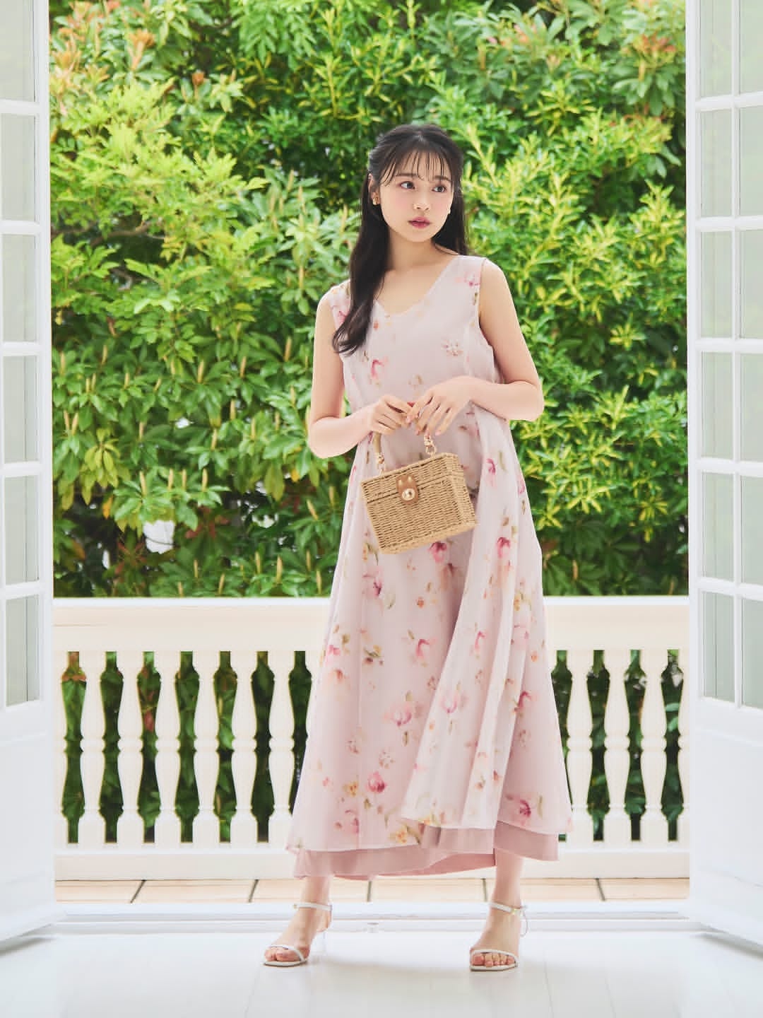 日娱新闻林芽亚里 林芽亚里 willselection_official宣传美图