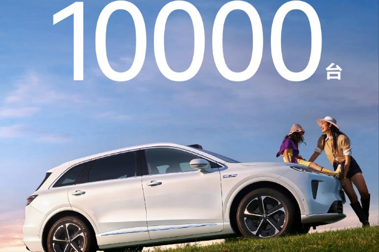 华为也不是万能的，尚界H5上市43天交付1万台！
在鸿蒙智行的店里面转一圈，档次