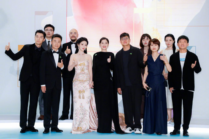 20260627直到现在还是很不真实的感觉 再次谢谢白菊 我很荣幸能带着你的眼睛