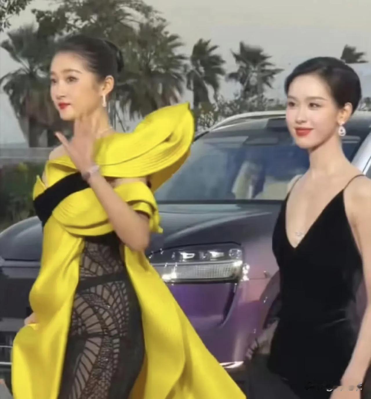 关晓彤真的好神奇，综艺里她的样子就很好看，电视剧颜值就下降一点了。

红毯更是造