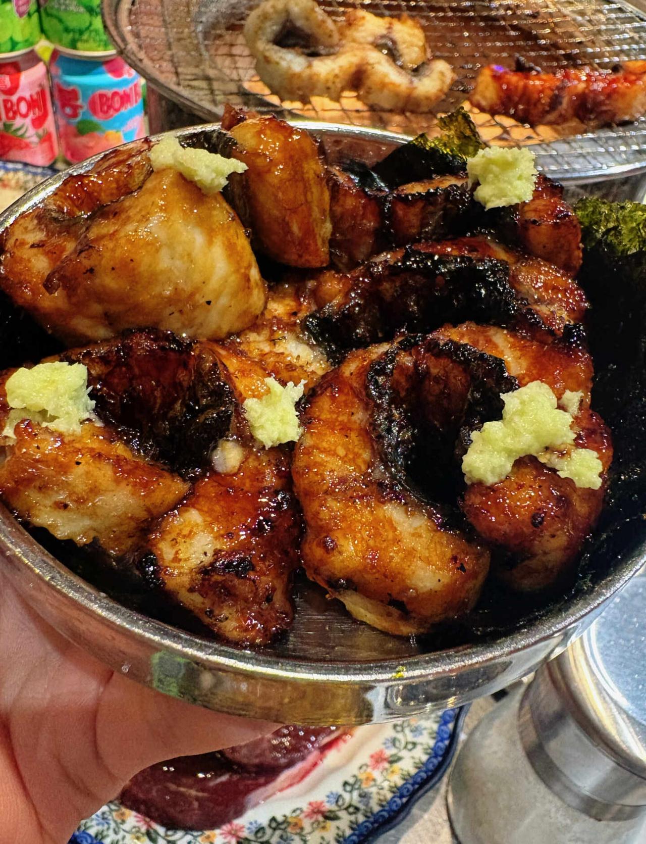 多少人跟我一样来这里就为了这一口！
闺闺力荐的体育西宝藏小店
晚饭饭点进店，店里