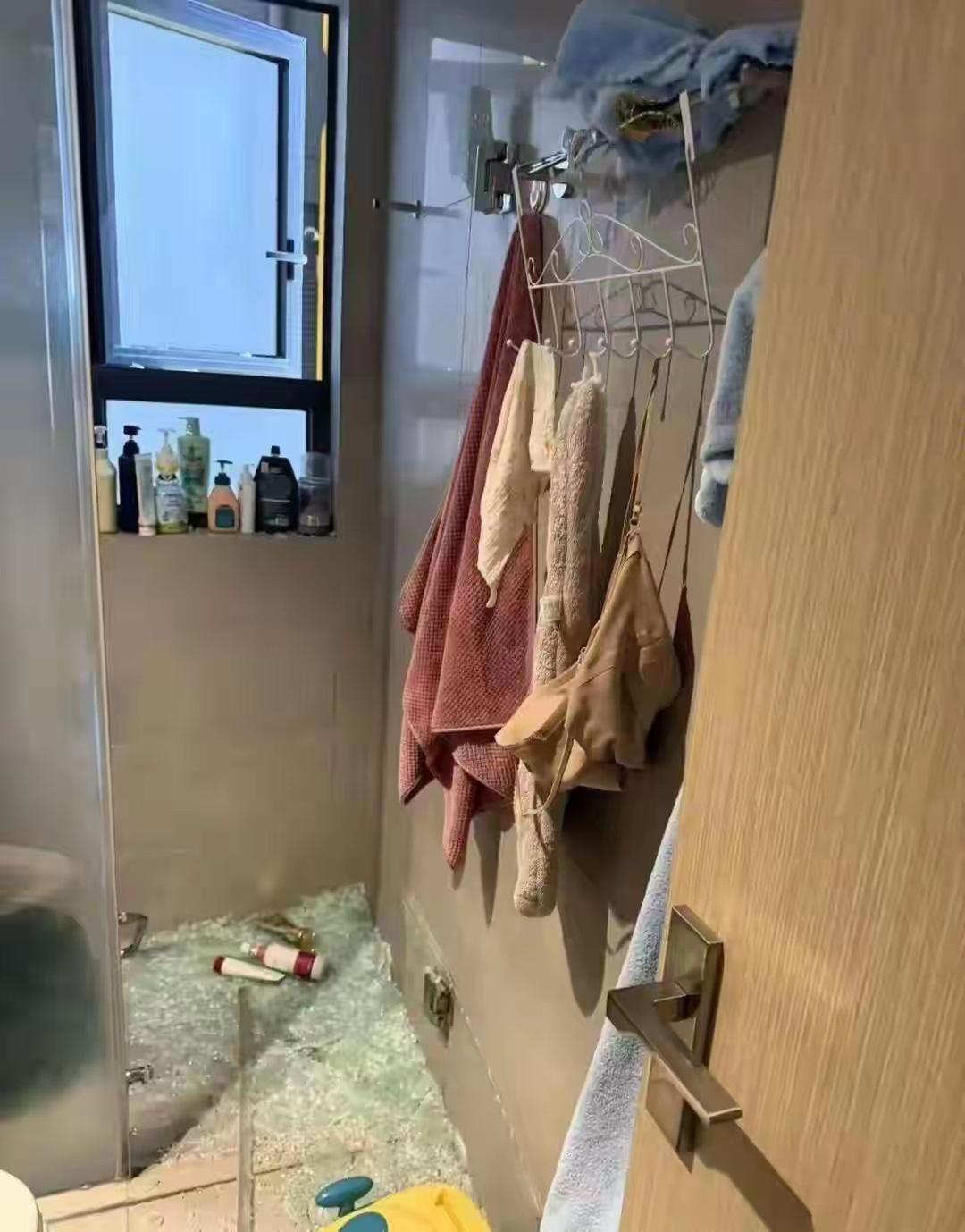 太离谱了！广州这个小区2022年才交房，入住才3年多，业主每天都提心吊胆，进小区