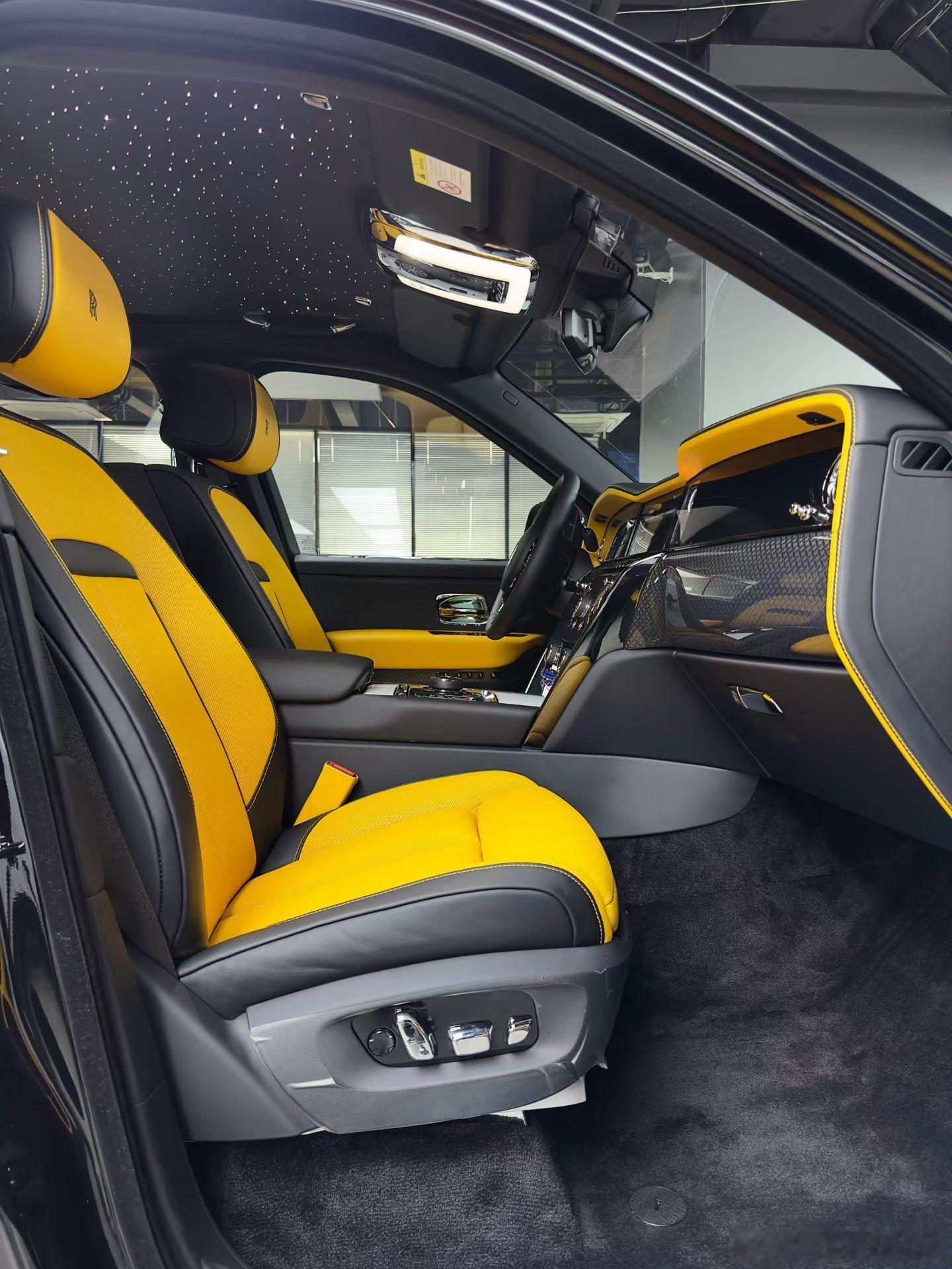 人生最珍贵的，从来不是抵达终点，而是掌控每一段旅程的从容。25年1月上牌，仅50