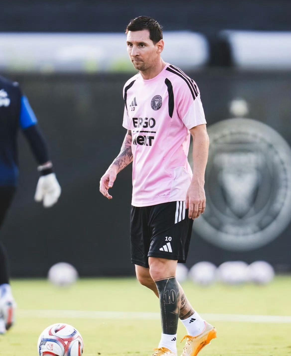 💖🖤我们小老头上班了阿根廷球迷俱乐部